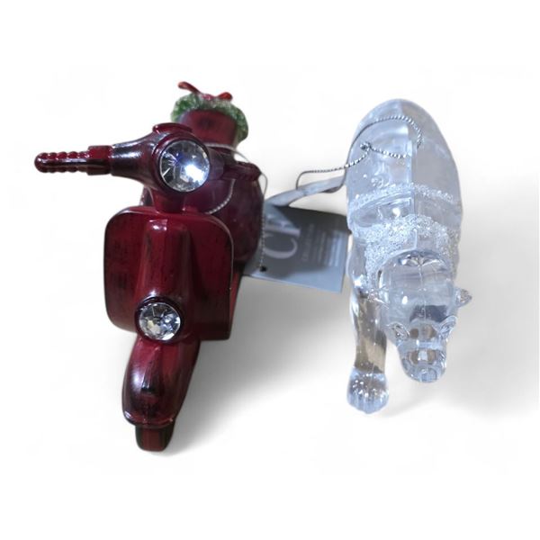23 Pcs Orn 4.75" Red Scooter and Orn Polar Bear (Christmas Forever - XM-MN2191/XM-MC1528)