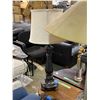 Image 3 : 2 Classic Table Lamps with Shades