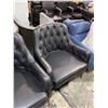 Image 2 : Pair of Black Button-Tufted Leather Club Chairs