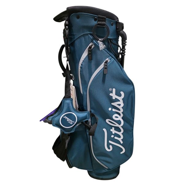 New - Titleist Players 4 Golf Stand Bag - RV: $439 CAD
