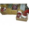 Image 2 : 10 Boxes of Mxied Ornaments (Christmas Forever - Various Models)