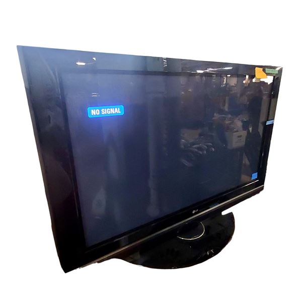 Huge LG Plasma 60" TV - Model 60P84DT-UB (w/ Cables, Tested Working Condition)