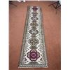 Image 2 : Authentic Handmade Persian Rug - Hamedam - Made in Iran - Dimensions:  Size : 9.6' Ã— 2.8 '