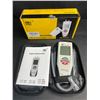 Image 1 : HT-1890 Digital Manometer - Dual Port Air Pressure Meter for HVAC Ventilation 