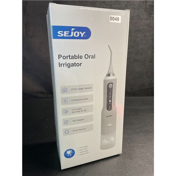 Sejoy Portable Oral Irrigator Teeth Cleaning Device - 5 Pressure Levels - New Sealed