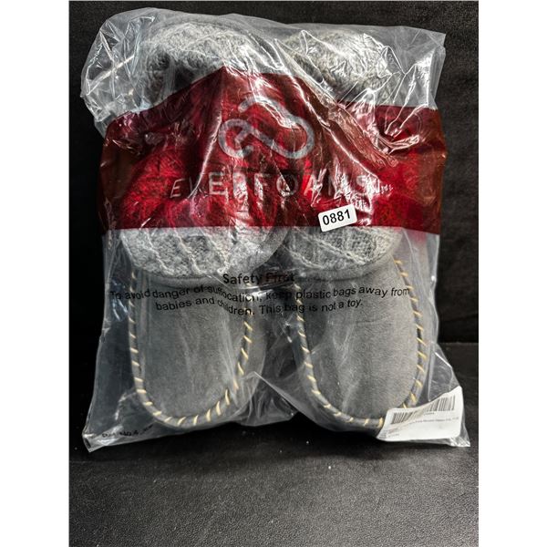 Everfoams Women's Microsuede Moc Slippers Size 11 - New
