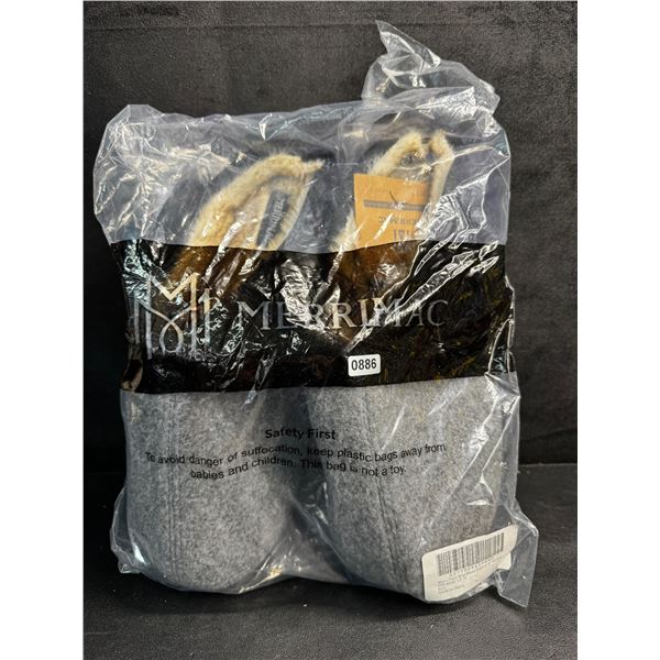 MerriMac Mens Furry Wool Blend Slippers - Size 9-10 - New