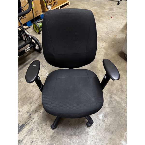 Black Rolling Office Chair - Used