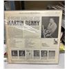 Image 2 : Martin Denny - 20 Golden Hawaiian Hits Autographed Vinyl LP Record LST-7415