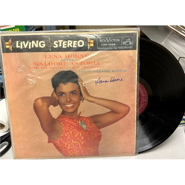 Autographed Lena Horne At The Waldorf Astoria Vinyl LP LSO-1028 RCA 1957