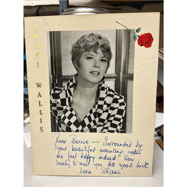 Shani Wallis Autographed Photo in Folder with Handwritten Note to Bernie