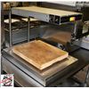 Image 2 : HATCO COUNTER TOP CARVING STATION W/ WOOD CARVING