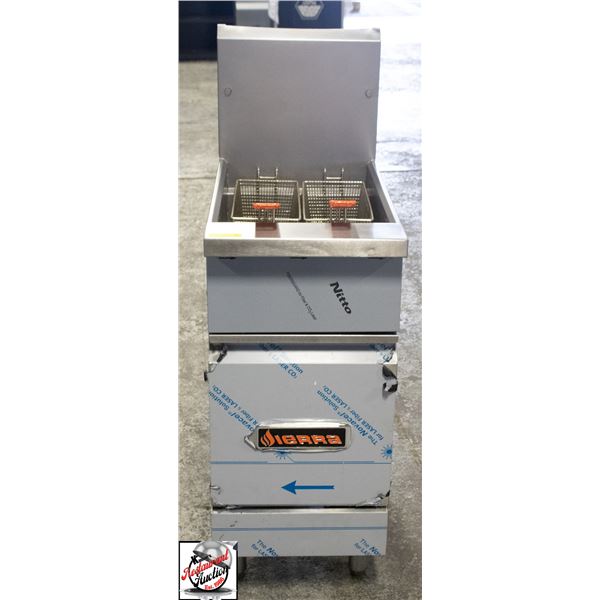 NEW SIERRA FRYSTAR 400 NATURAL GAS DEEP FRYER