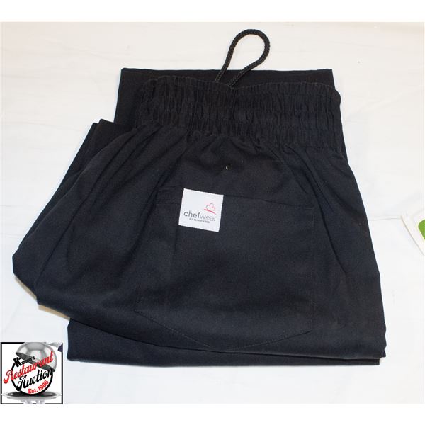 APPROX 12 DOZEN NEW ONEIDA THOR SALAD FORKS