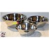 Image 1 : SET OF 3 LARGE STAINLESS STEEL MIXING BOWLS