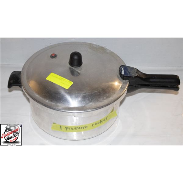 PRESSURE COOKER