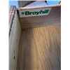 Image 8 : Broyhill Chest of Drawers
