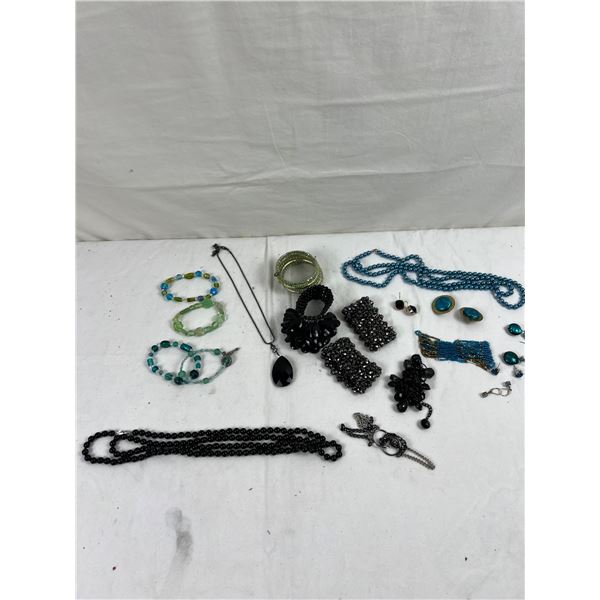 Vintage Costume Jewelry