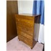 Image 1 : Vintage Chest of Drawers