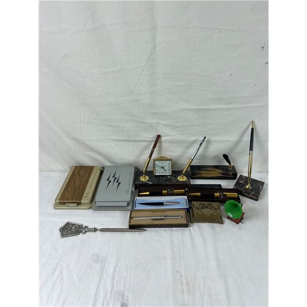 Office Decor & Suppleis