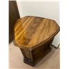 Image 2 : Shield Accent Table