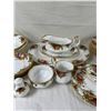 Image 3 : Royal Albert "Old Country Rose" Bone China Set