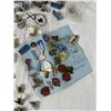 Image 3 : Collection of Vintage Pins