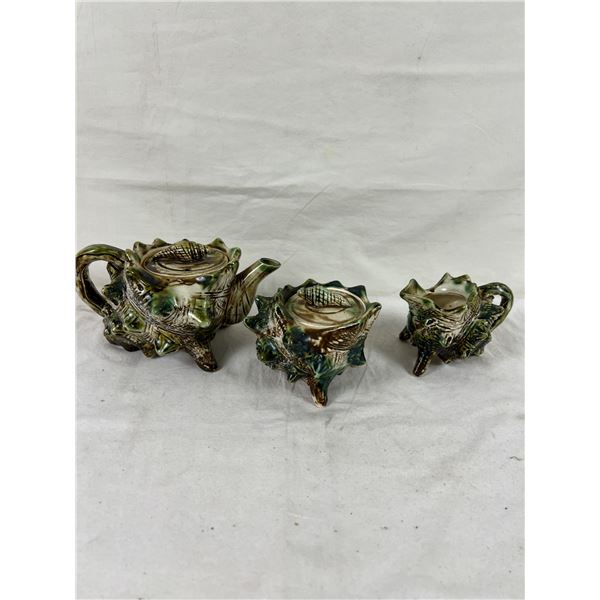 Vintage Japanese Seashell Tea Set