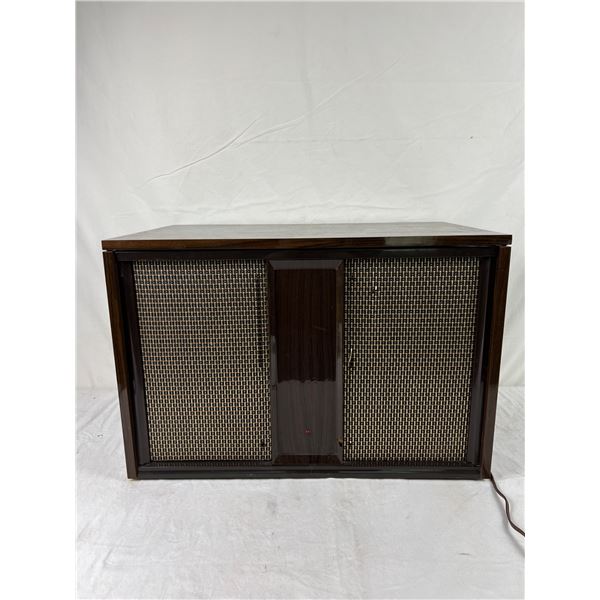 Vintage Victor Co. Stereo Console