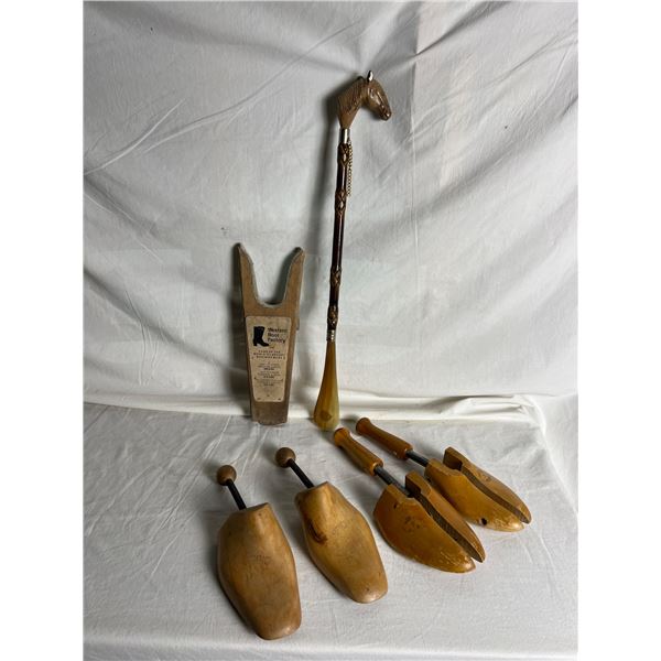 Shoe Trees & Elegant Shoehorn