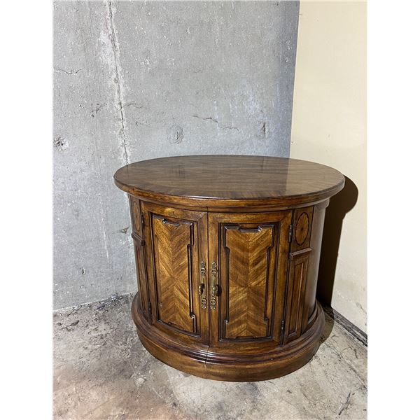 Ornate Oval End Table