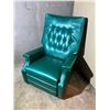 Image 1 : Vintage Vinyl Recliner