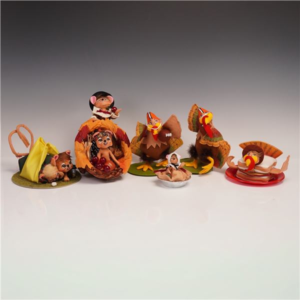 6pc Whimsical Thanksgiving Decorative Felt Dolls