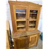 Image 5 : Rustic Hoosier-Style Cabinet