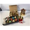 Image 1 : Boxed Christmas Ornaments & Holiday Pieces