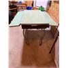 Image 1 : Vintage Green Formica Table with Expandable Side Leaves
