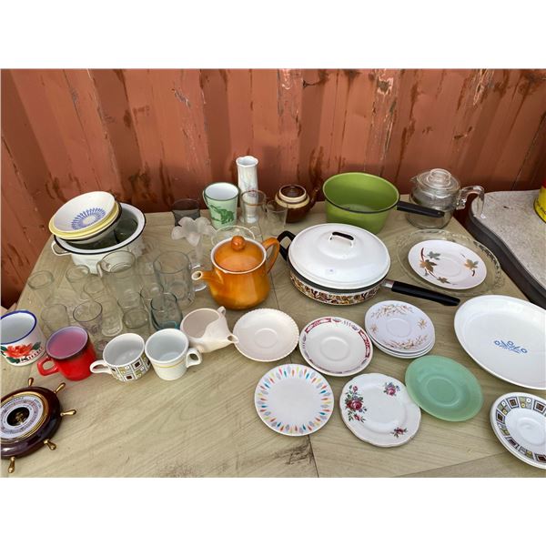 Assorted Vintage Cast Iron Pan &  Kitchen & Household Items