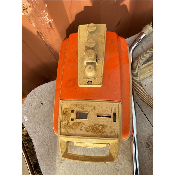 Retro Orange Vacuum Cleaner Untested