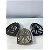Image 4 : Group of Three Cast Iron Trivets