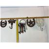 Image 1 : Cast Iron Western & Coastal Lot: Keys, Horseshoes, Flip-Flop Hook & Butterfly Hook