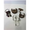 Image 4 : Cast Iron Western & Coastal Lot: Keys, Horseshoes, Flip-Flop Hook & Butterfly Hook