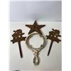 Image 1 : Cast Iron Garden Decor Group“ Stars, Welcome Stakes, and Wall Frame