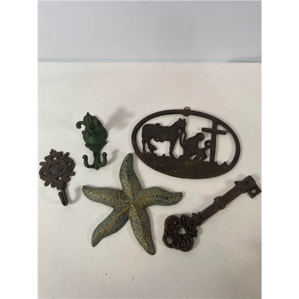 Cast Iron Decorative Lot: Starfish Plaque, Key, Hooks and Horse Scene