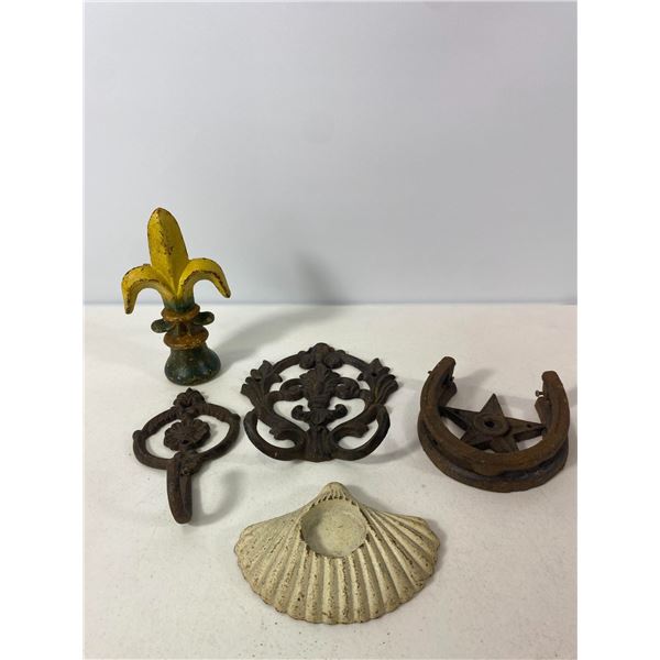 Cast Iron Decorative Lot: Fleur-de-Lis, Shell Dish, Horseshoe Star and Wall Hooks
