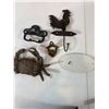 Image 5 : Cast Iron Lot: Crab Figure, Cowboy Hat Rack, Rooster Hook & Pepsi Opener