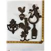 Image 1 : Rooster and Lizard Cast Iron Wall Hooks and Openers