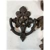 Image 5 : Rooster and Lizard Cast Iron Wall Hooks and Openers