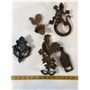 Image 6 : Rooster and Lizard Cast Iron Wall Hooks and Openers