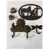 Image 8 : Rooster and Lizard Cast Iron Wall Hooks and Openers