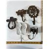 Image 2 : Mixed Cast Iron Hooks and Wall Decor